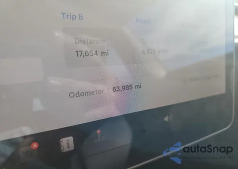 2019 Tesla Model 3 из США, поврежденный, VIN 5YJ3E1EB7KF452353